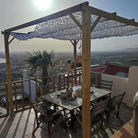 Margarita - Amazing Views! *